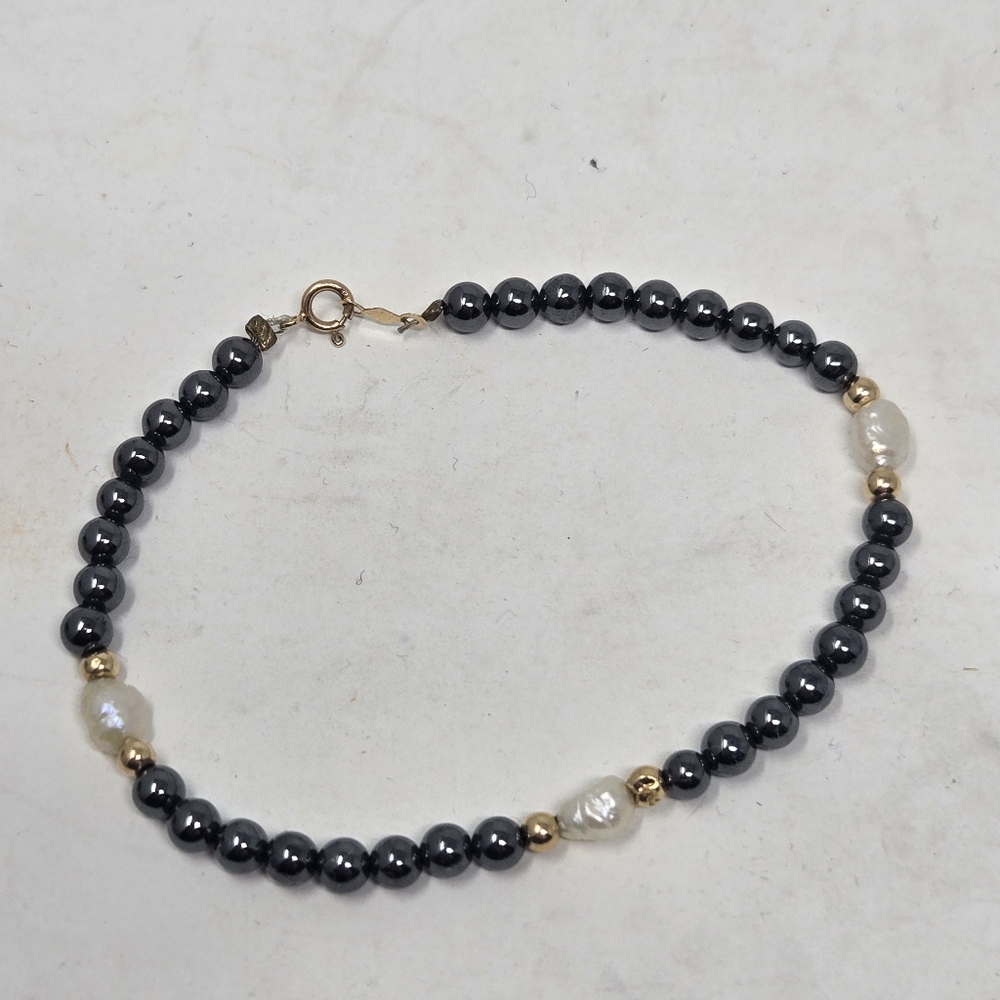 14k Gold Hematite Bead &‎ Fresh Water Rice Pearl Bracelet 6.75”